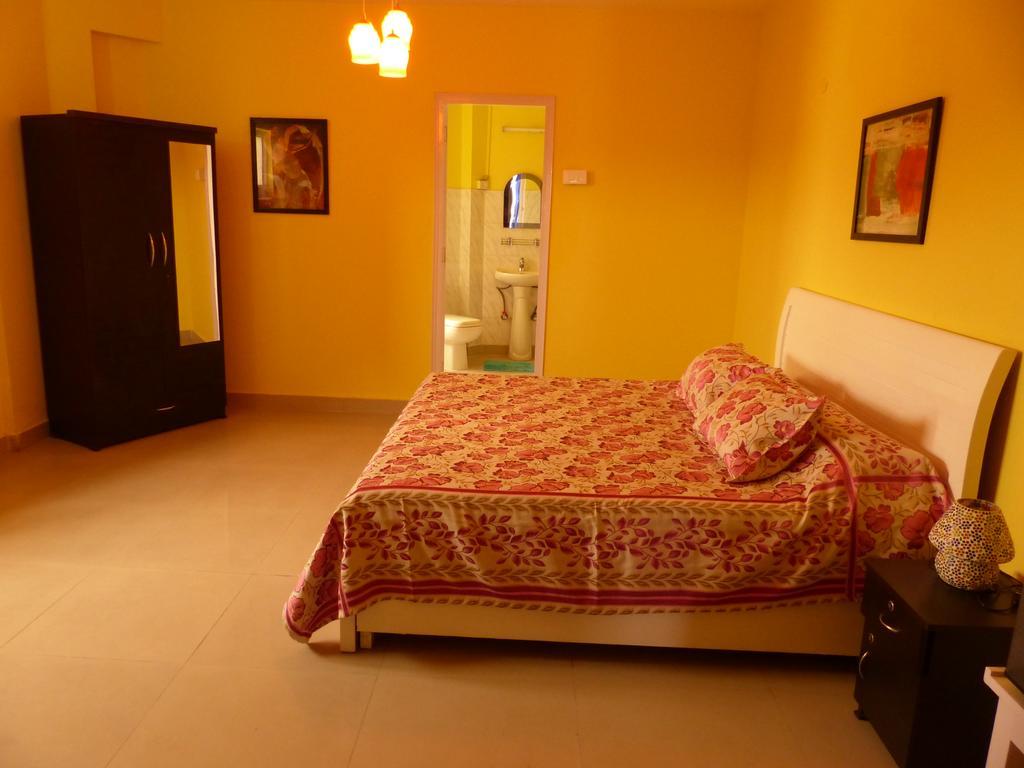Mykonos Guest House And Spa New Delhi Exterior photo